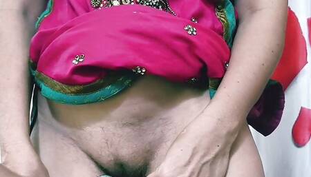 Super Hot MILF TAKING BBC in Her mouth.