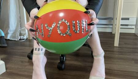 Queen ball vs peasants