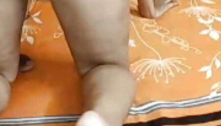 Bhabhi ready to take dick in doggy style