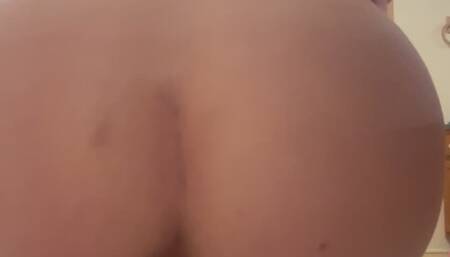 Pee and farts on potty!