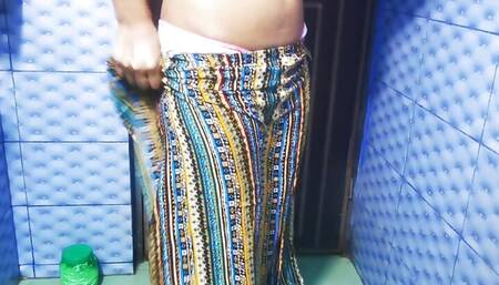 washroom show my body