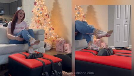 Sniff My Sweaty Socks and Soles