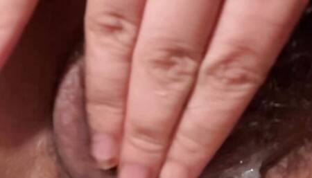RUBBING VIRGIN HAIRY PUSSY UNTIL I CUM