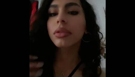 Shemale fucks her bottom boy