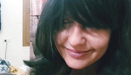 MILF sucks and Ready to fuck a big cock.