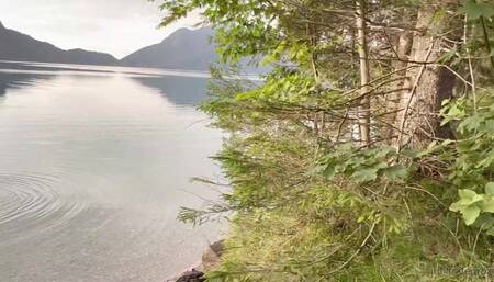 Dirty Outdoor Fingering!