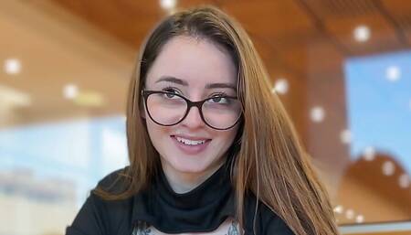 The library girl flor with me and give me the best blowjob ever