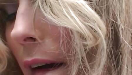 A blonde girl in stockings humped by a stud and gets her pussy creampied