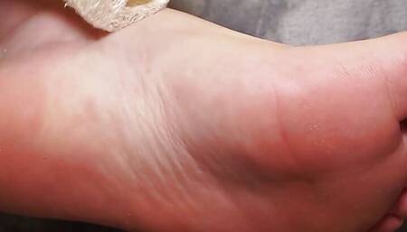 Dry Sole Massage - a Moment of Submission and Relaxation