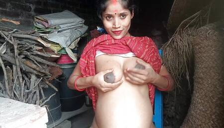 The bihari girl went the roof and was pressing something and fingrring her pussy