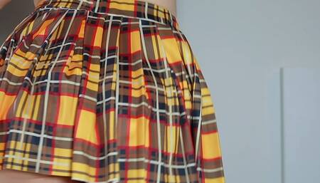 Seduced tinder girl into sex video call and recorded her big hairy pussy to jerk