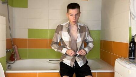 Fucked My Pussy In Bathroom And Flooded Floor With Cum!