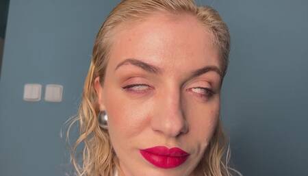 Sexy blonde rolls her eyes