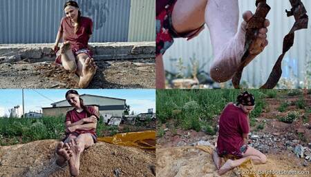 Real barefooter Marina shows off her stone soles and walks around the construction site, barefoot of course (Full with 41% discount)