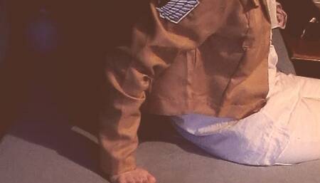 Levi Ackermann gets horny on his period