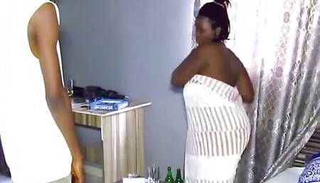 XXX Babe Receive Multiple Pussylicking Orgasm From The Delivery Guy