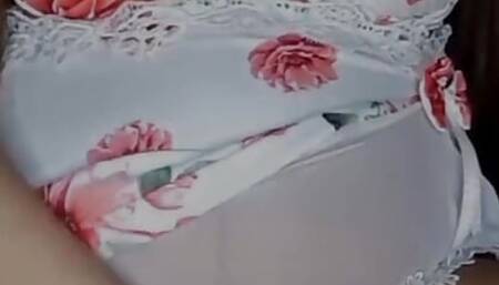 I Am Available to Give You a Little Kiss