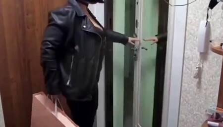 MILF with a Big Ass Came to Suck and Fuck My Dick