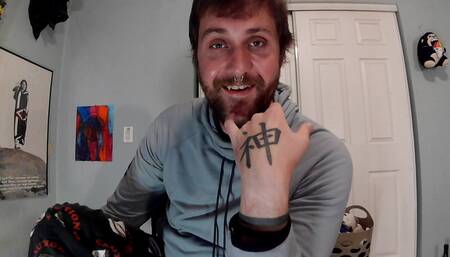 My roomie has a tiny cock so I'm gonna so him my monster dick