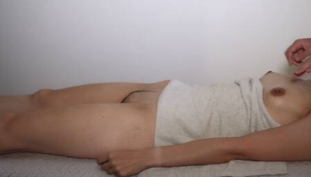 I came in for a professional massage of my pussy