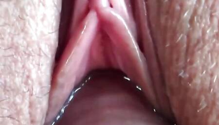 Close-up Pissing Sex: Fuck Pissing Pussy and Piss Inside.