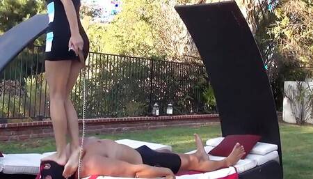 Neck Trampling by Rodea