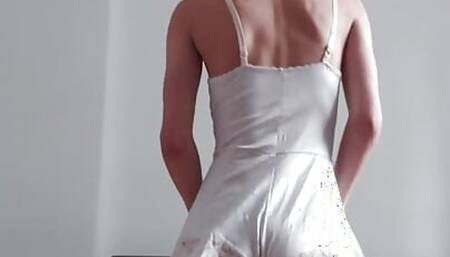 Eighteen-year-old College Girl Stripdance Erotic Dance Sex Dance - Striptease