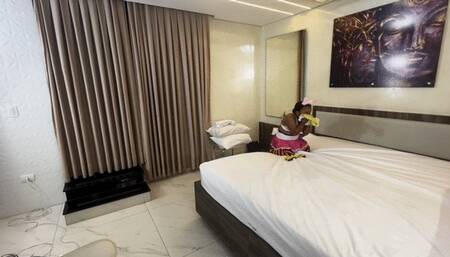 THREE GIRLS FARTING ON DWARF FAIRY PART 1 By ANITA, KWEN, YUMME AND ANANZINHA CAM BY DANI FULL HD