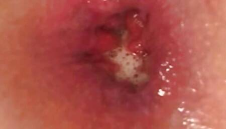 Blonde hottie likes masturbating with her favorite toy to prepare for anal drilling