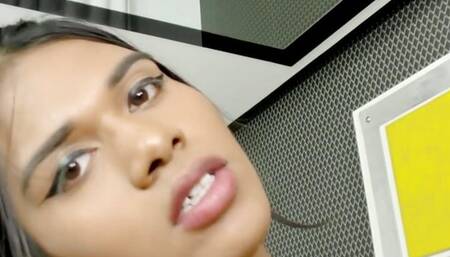 Dusky Tgirl India Taina Gets Ass Fucked by The Machine