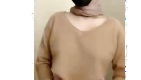 Hijab Mastrubation