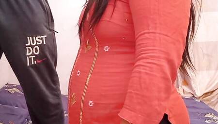 Electricity repair main came to my home i was horny to see his dick and fucked by him so hard