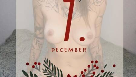 Slut Fucking Huge Dildo