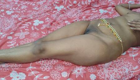 Sexy hot stepdaughter fingering her pussy in the full mood