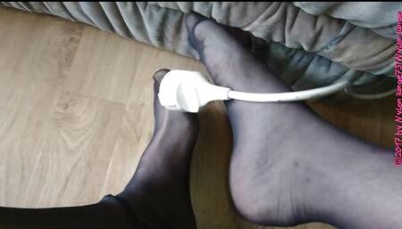 Footplay in Fine Tights