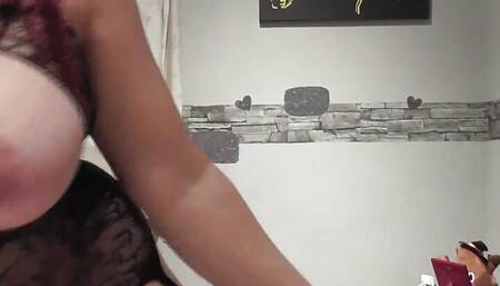 Busty big ass cums with pillow masturbating