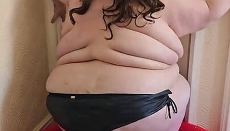 Stuck in Paddling Pool Will She Get Out Fetish Fantasy