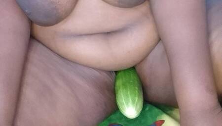 Naked dance, let's dance and exercise the body