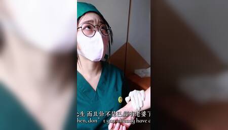 The Nurse Lady Is Inserted Into the Vagina and Anal Sex by the Patient and Cums Out of the Vagina 2