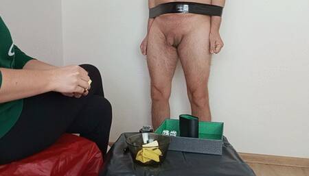 A game of dice, but it's Ballbusting!