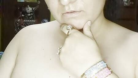 Modelling and showing boobs