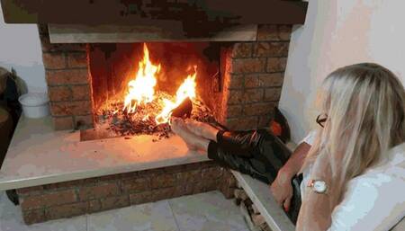 Velvet burn 2! WMV (1920x1080) FHD