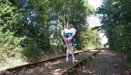 CD Gina pissing, squirting, wanking