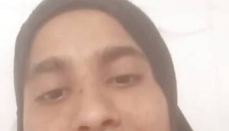 I had phone call with Saudi Arabian girls.