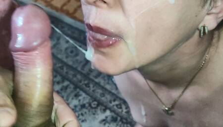 Slutty Married Wife Cheat with Blowjob and Cumshot in Mouth