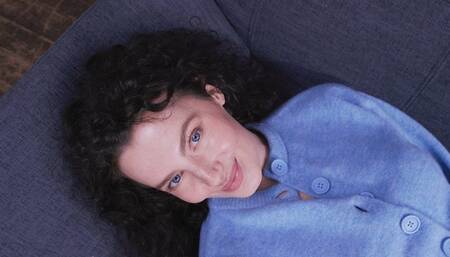 Katie Makes A Meal Of Naomi's Sensitive Feet - Custom (SD version)