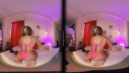 Brenda Biceps VR Video 2024 07- Pink Bikini Flexing Video Part 2