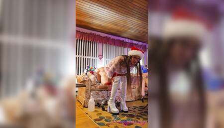 Longpussy, Hanging out with Rosie and Channing from Tantaly.com