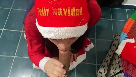 ON CHRISTMAS EVE MY BROTHER-IN-LAW GIVES ME HIS COCK AND IN GRATITUDE I RIDE IT UNTIL IT COVERS ME WITH CUM