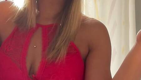 Vends-ta-culotte - Stunning French amateur mixed-race woman unwraps her naughty Christmas gifts and tries it on in front of you